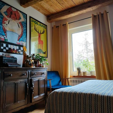 W Starej Szkole - Agroturystyka Pieczarki Esterno foto