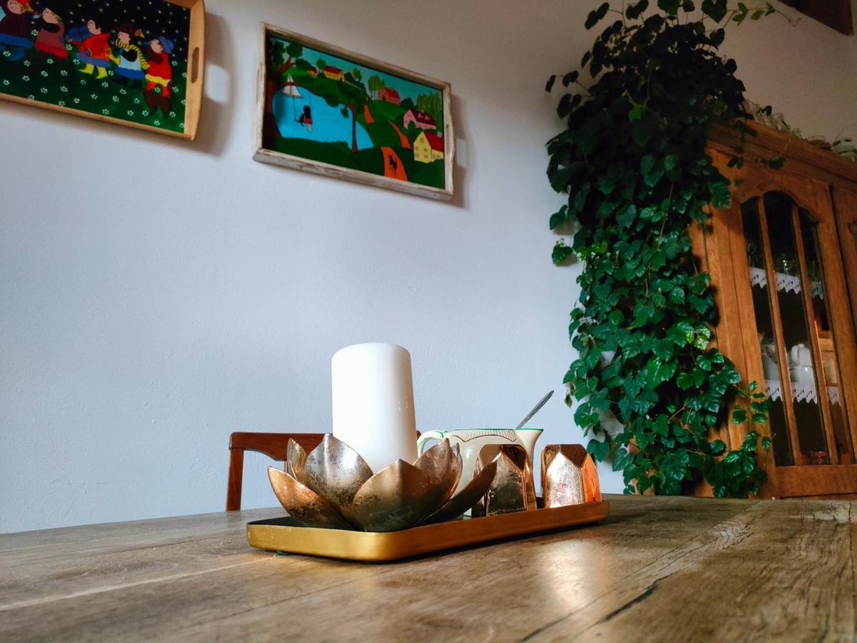 W Starej Szkole - Agroturystyka Pieczarki Esterno foto